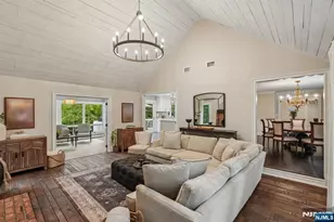 662 Juniper Pl, Franklin Lakes, NJ 07417 - Photo 5