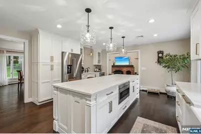662 Juniper Place, Franklin Lakes, NJ 07417 - Photo 9