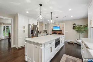 662 Juniper Pl, Franklin Lakes, NJ 07417 - Photo 9