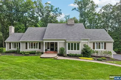 662 Juniper Place, Franklin Lakes, NJ 07417 - Photo 1
