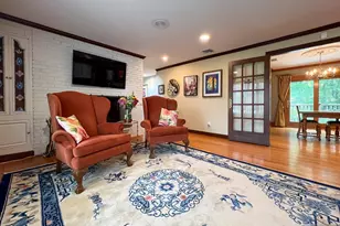 203 Harwood Pl, Paramus, NJ 07652 - Photo 13