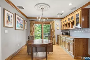 203 Harwood Pl, Paramus, NJ 07652 - Photo 9