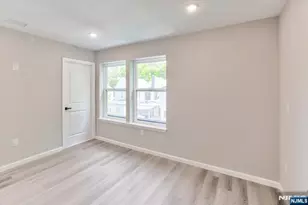 62 Columbia Ave, Newark, NJ 07106 - Photo 43