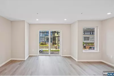 62 Columbia Avenue, Newark, NJ 07106 - Photo 13
