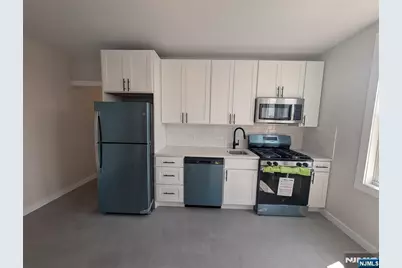 173-179 Madison Street C2 #C2, Passaic, NJ 07055 - Photo 9