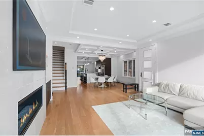 217 5th Street B #B, Palisades Park, NJ 07650 - Photo 3