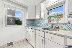 114 Melrose Ave, North Arlington, NJ 07031 - Photo 15