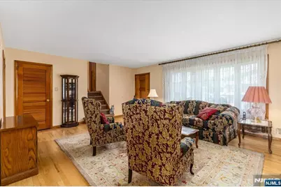 11 Landis, Clifton, NJ 07013 - Photo 3