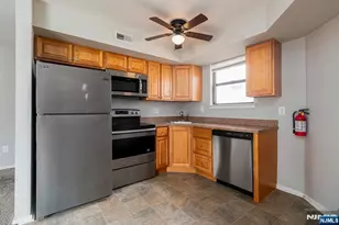 4107 Tracy Ct, Voorhees, NJ 08043 - Photo 7