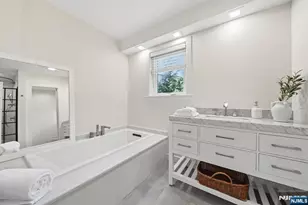 40 Dean Dr, Tenafly, NJ 07670 - Photo 23
