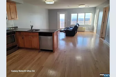 411 E Brinkerhoff Avenue 111 #111, Palisades Park, NJ 07650 - Photo 7