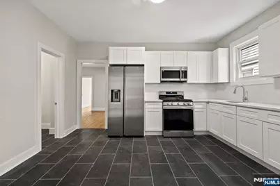 28 Riverside Place 1 #1, Garfield, NJ 07026 - Photo 17