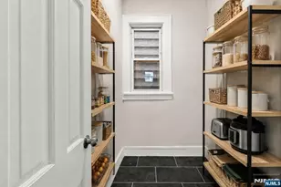 28 Riverside Pl 2, Garfield, NJ 07026 - Photo 7