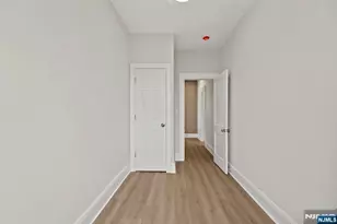 28 Riverside Pl 2, Garfield, NJ 07026 - Photo 19