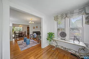 26 Day Ave, Tenafly, NJ 07670 - Photo 9