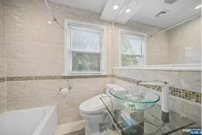 26 Day Avenue, Tenafly, NJ 07670 - Photo 23