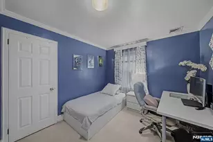 26 Day Ave, Tenafly, NJ 07670 - Photo 25