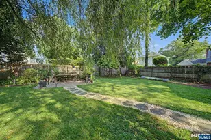 26 Day Ave, Tenafly, NJ 07670 - Photo 43