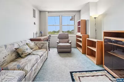 555 North Avenue 8N #8N, Fort Lee, NJ 07024 - Photo 13