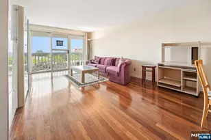 555 North Ave 8N, Fort Lee, NJ 07024 - Photo 5