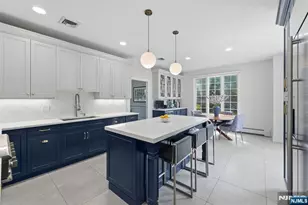 70 McElroy Ave, Fort Lee, NJ 07024 - Photo 21