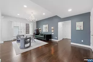 70 McElroy Ave, Fort Lee, NJ 07024 - Photo 37