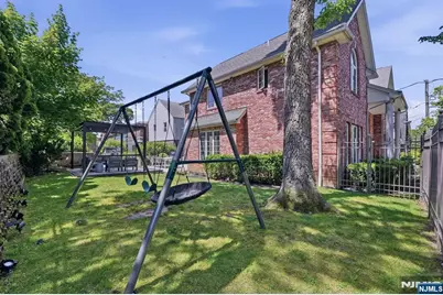 70 McElroy Avenue, Fort Lee, NJ 07024 - Photo 7