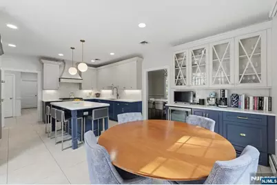 70 McElroy Avenue, Fort Lee, NJ 07024 - Photo 13