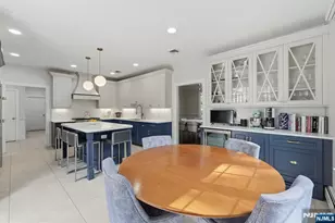 70 McElroy Ave, Fort Lee, NJ 07024 - Photo 13