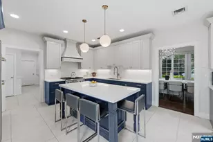 70 McElroy Ave, Fort Lee, NJ 07024 - Photo 19