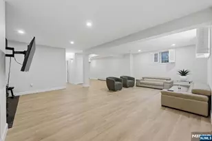 70 McElroy Ave, Fort Lee, NJ 07024 - Photo 45