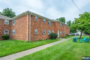 1247 Valley, Wayne, NJ 07470 - Photo 21