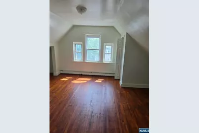 818 Madison Avenue 3 #3, Paterson, NJ 07501 - Photo 3