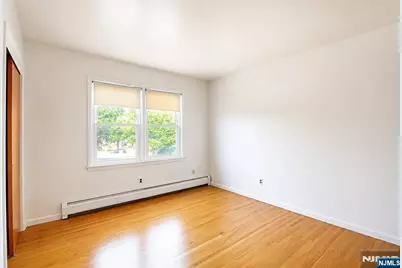 19 Village Place, Secaucus, NJ 07094 - Photo 15