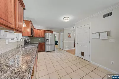 5 Valhalla Way, Rockaway Township, NJ 07866 - Photo 15