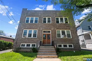 60-62 Elmwood Ave 3, Montclair, NJ 07042 - Photo 1