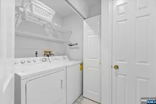 239 Westervelt Ln, Mahwah, NJ 07430 - Photo 23