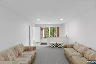 239 Westervelt Ln, Mahwah, NJ 07430 - Photo 21