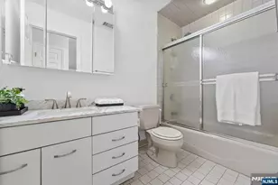 239 Westervelt Ln, Mahwah, NJ 07430 - Photo 35
