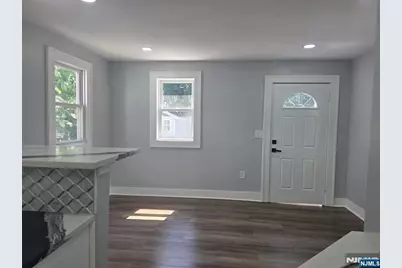 270 40th Street, Irvington, NJ 07111 - Photo 17