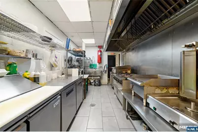 1035 Broad Street, Bloomfield, NJ 07003 - Photo 5