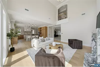 92 Oliver Road, Paramus, NJ 07652 - Photo 13