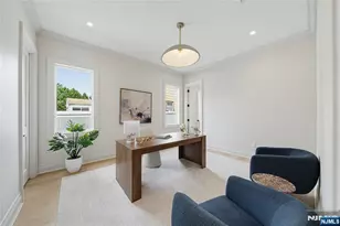 92 Oliver Rd, Paramus, NJ 07652 - Photo 19