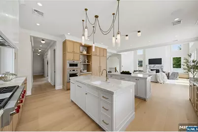 92 Oliver Road, Paramus, NJ 07652 - Photo 17