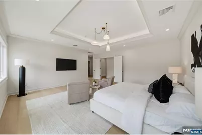 92 Oliver Road, Paramus, NJ 07652 - Photo 23