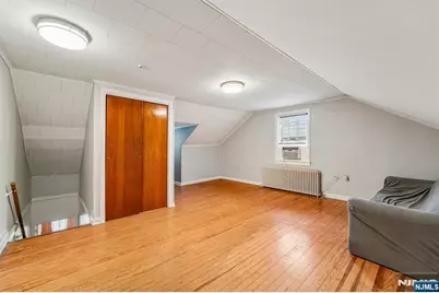 1030 Jassamine Way, Fort Lee, NJ 07024 - Photo 21