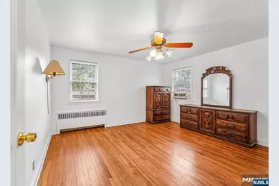 1030 Jassamine Way, Fort Lee, NJ 07024 - Photo 13