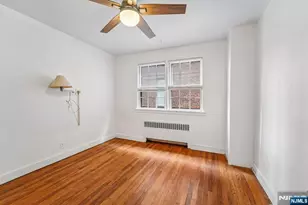 1030 Jassamine Way, Fort Lee, NJ 07024 - Photo 15