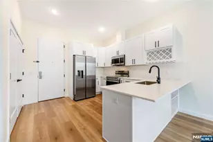 51 Queen Anne Road 410, Bogota, NJ 07603 - Photo 5