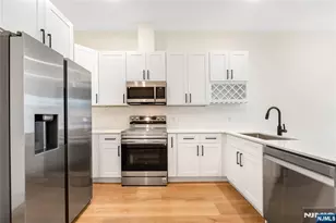 51 Queen Anne Road 410, Bogota, NJ 07603 - Photo 3